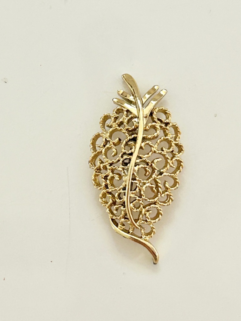 Gerry’s Brooches Golden Tone Leaf style